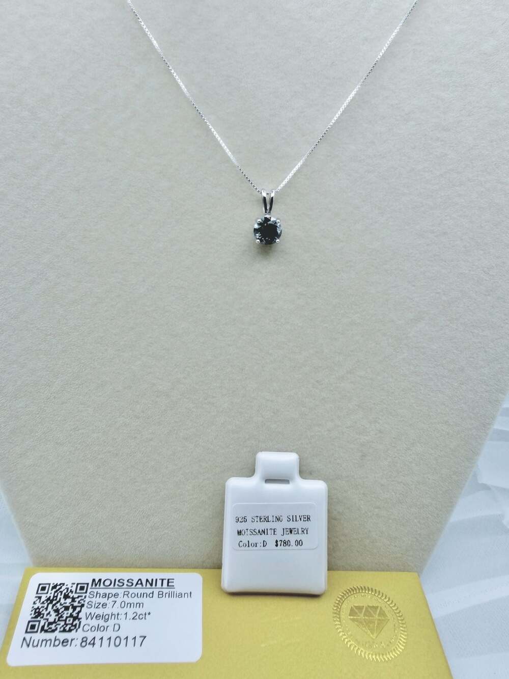 GRA 1.2ct Round Brilliant Colored Moissanite 925 Sterling Silver Necklace 7.0mm